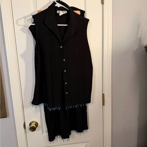 Ronni Nicole Black Sleeveless Top and Cropped Pants Set - beaded fringe.